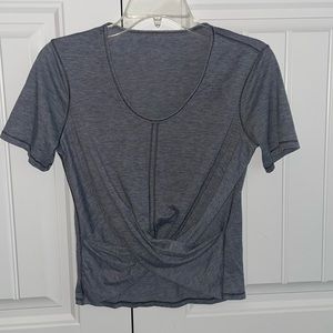 Lululemon top, size 2, bluish/grey color